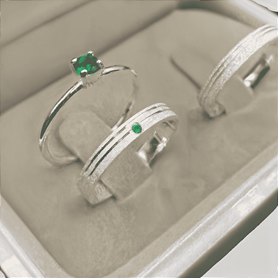Aliança de Prata 950 Tradicional Essência VELURE GREEN 4mm Com Anel Solitário de Brinde Aliança só Love