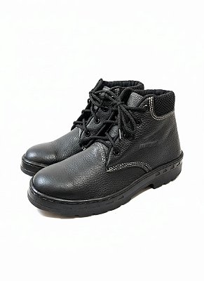 Botina de cadarço vaqueta