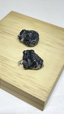 PINGENTE QUARTZO TURMALINADO-PROTEÇÃO