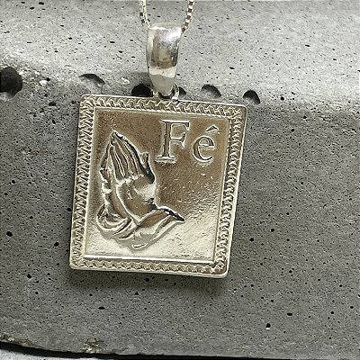 PINGENTE FÉ