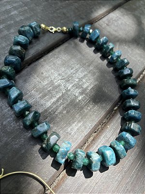 COLAR APATITA AZUL