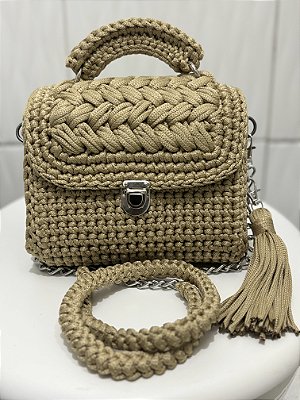 Bolsa de ombro em crochê fio Náutico Modelo Camila