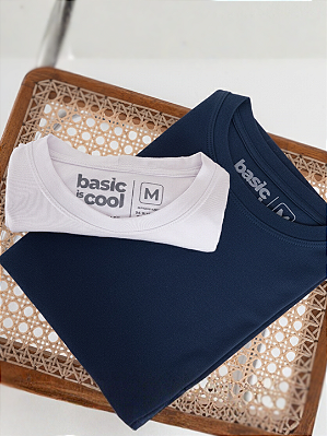 Kit 2 Camisetas - Azul Marinho e Branco