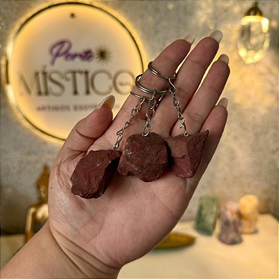 Chaveiro de Jaspe Vermelho Bruto – Coragem, Vitalidade e Estabilidade Emocional