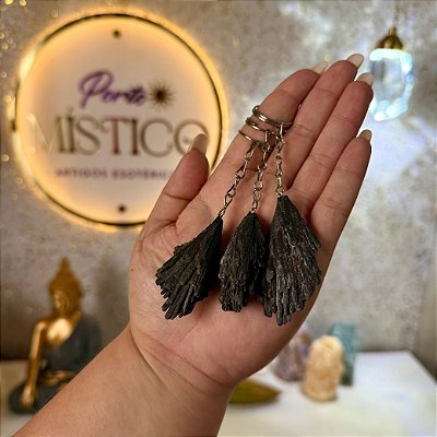 Chaveiro Vassoura de Bruxa – Limpeza Profunda, Corte Energético e Magia Protetora