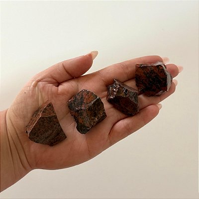 Obsidiana Mogno (Mahogany) Bruta – Aterramento, Verdade Interior e Limpeza Emocional