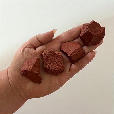 Jaspe Vermelho Bruto – Força Vital, Coragem e Aterramento