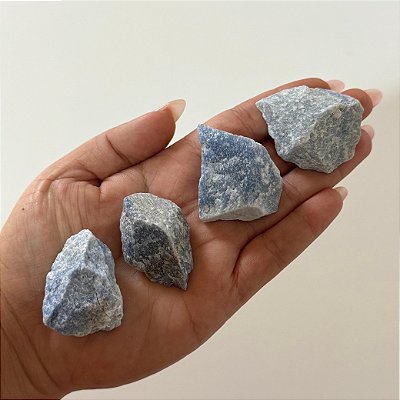 Quartzo Azul Bruto – Calma, Clareza Mental e Comunicação