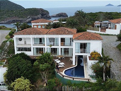 Ferradura - Casa de Condomínio