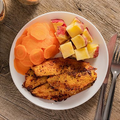 File de Pescada, Batata Doce em Fatias e Cenoura - 300g