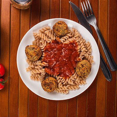Macarrão Integral com Molho de Tomate e Almondegas de Soja Veg - 200 gr