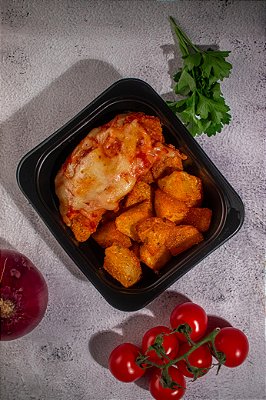Frango a Parmegiana com Batata Assada em Pedaços - 250 gramas