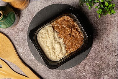 Cupim ao Molho Madeira com Mousseline de Couve Flor - 250 gr