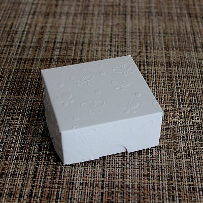 Caixa para docinhos ou bem-casados / 7x7x3