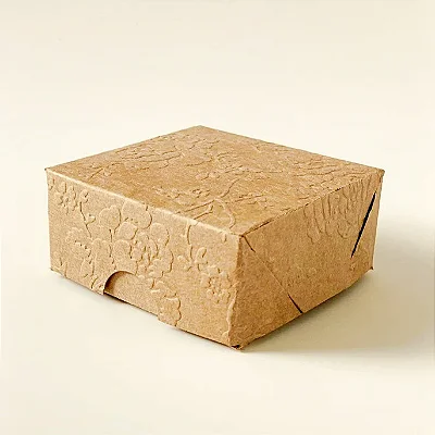 Caixa para docinhos ou bem-casados kraft / 7x7x3