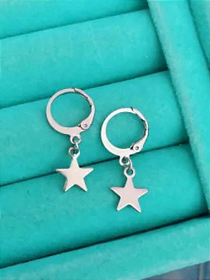 Brinco Argolinhas Estrela Simples em Aço Inoxidável