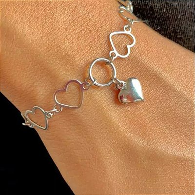 Pulseira Corações Vazados e Pingente Liso em Aço Inoxidável