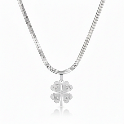 Colar Trevo da Fortuna em Aço Inoxidável Prateado