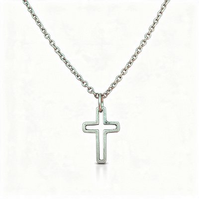 Colar com Cruz Vazada em Aço Inoxidável