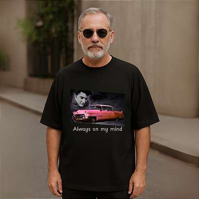 Oversized Elvis e seu Cadillac