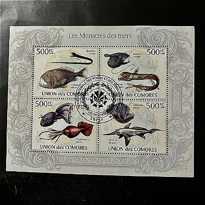 Bloco de Selos Estrangeiros - Union des Comores - Les Monstres des Mers - 2010 - com carimbo - ref.301