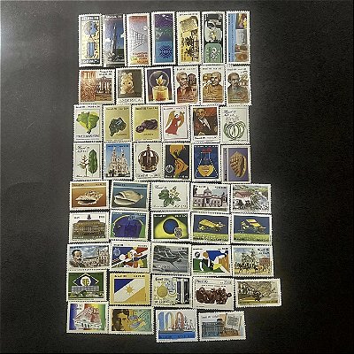49 Selos Comemorativos do Brasil - Ano 1989 - 1990 - Mint - ref.250