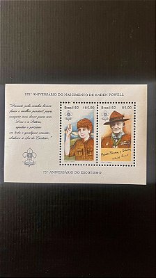 Bloco de Selos do Brasil - 125o.Aniversario de Baden Powell - 1982 - Mint - ref.434