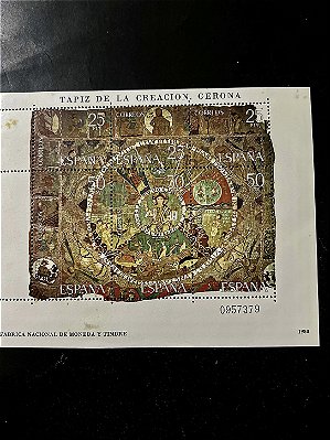 Bloco de Selos Estrangeiros - Espanha - Tapiz de La Creacion da Catedral de Girona - 1980 - Mint - ref.648