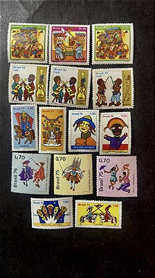 15 Selos Comemorativos do Brasil - Temáticos - Folcore Brasileiro - Mint - ref.715