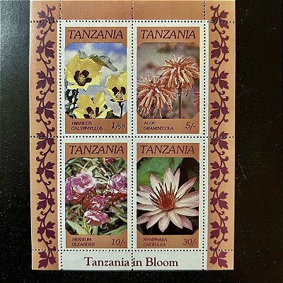 Bloco de Selos Estrangeiros - Tanzania - Tanzania in Bloom - Mint - ref.943