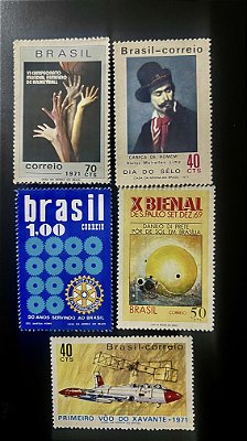 05 Selos Comemorativos do Brasil - 1969 - 1970 - 1971 - Novos - ref.983