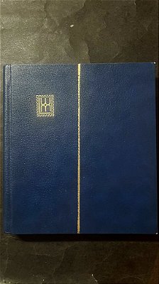 Album de Selos - Classifcador 23x25cm - 24 Páginas - 192 Quadras do Brasil - Mint - ref.1037