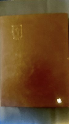 Album de Selos - Classificador 25x32cm - 32 Páginas - 1.900 Selos Regulares do Brasil - ref.1055