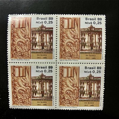 Quadra de Selos Comemorativos do Brasil - Ano da Biblioteca Publica - 1989 - Mint - ref.2010
