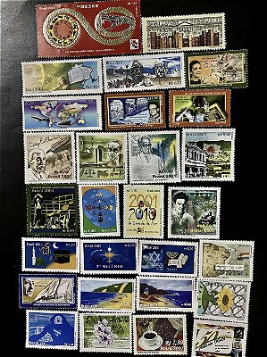28 Selos Comemorativos do Brasil - ano 2001 - Mint - ref.2062