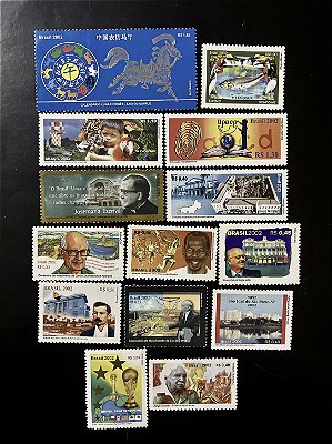 13 Selos Comemorativos do Brasil - Ano 2002 - Mint - ref.2067