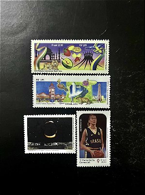 04 Selos Comemorativos do Brasil - Mint - ref.2075
