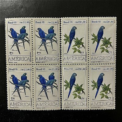 02 Quadras de Selos Comemorativos do Brasil - Natal 93- 1993 - Mint - ref.2217