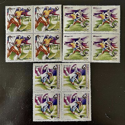03 Quadras de Selos Comemorativos do Brasil - XII Campeonato Mundial de Futebol na Espanha - 1982 - Mint - ref.2322