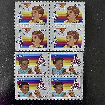 02 Quadras de Selos Comemorativos do Brasil - Campanha de Vacinação Infantil - 1983 - Mint - ref.2352