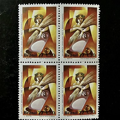 Quadra de Selos Comemorativos do Brasil - Diplomacia Brasileira - Paz e Desenvolvimento - 1977 - Mint - ref.2456