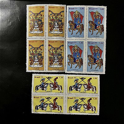 03 Quadras de Selos Comemorativos do Brasil - Folclore Brasileiro - Cavalhadas de Pirenópolis - 1977 - Mint - ref.2459