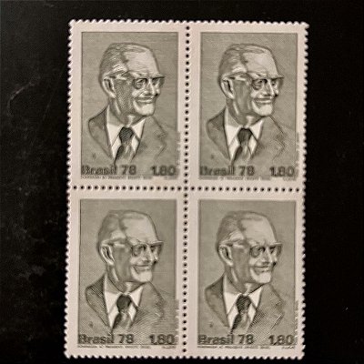 Quadra de Selos Comemorativos do Brasil - Homenagem ao Presidente Ernesto Geisel - 1978 - Mint - ref.2467