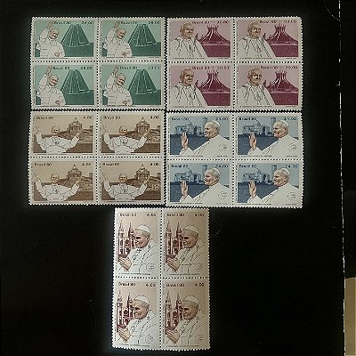 05 Quadras de Selos Comemorativos do Brasil - Visita do Papa João Paulo II ao Brasil - 1980 - Mint - ref.2505