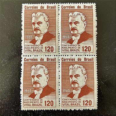 Quadra de Selos Comemorativos do Brasil - Centenário do Nascimento de Vital Brazil - 1965 - Novo - ref.2591