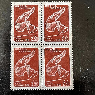 Quadra de Selos Comemorativos do Brasil - VIII Jogos Infantis no Rio de Janeiro - 1958 - Novo - ref.2674