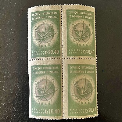Quadra de Selos Comemorativos do Brasil - Exposição Internacional de Industria e Comércio em Petrópólis - RJ - 1948 - Novos - ref.2825
