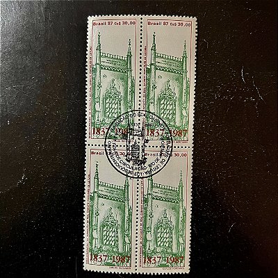 Quadra de Selos Comemorativos do Brasil - Sesquicentenário da Fundação do Real Gabinete Portugues de Leitura - 1987 - com carimbo comemorativo - ref.2865