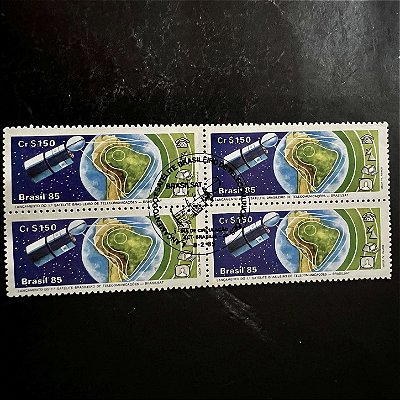 Quadra de Selos Comemorativos do Brasil - Lançamento do 1o. Satélite Brasileiro - 1985 - com carimbo comemorativo - ref.2944