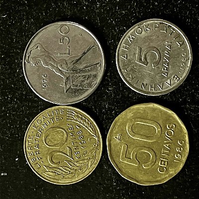 04 Moedas Estrangeiras - Grécia 1980-França 1988-Argentina 1986-Italia 1976 - Mbc - ref.3197
